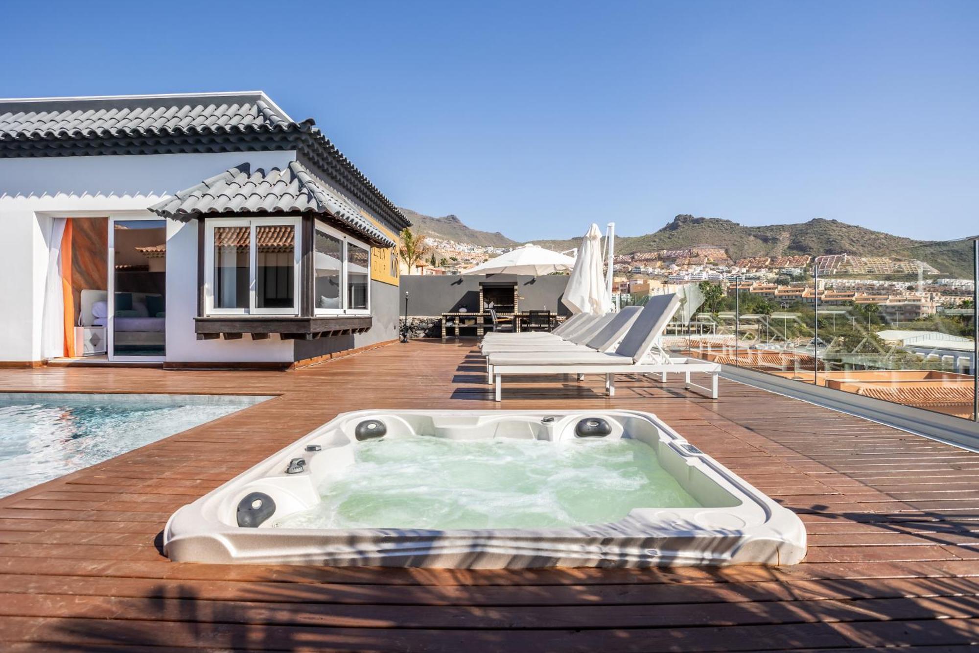 The New Villa Diana Costa Adeje  Exterior photo